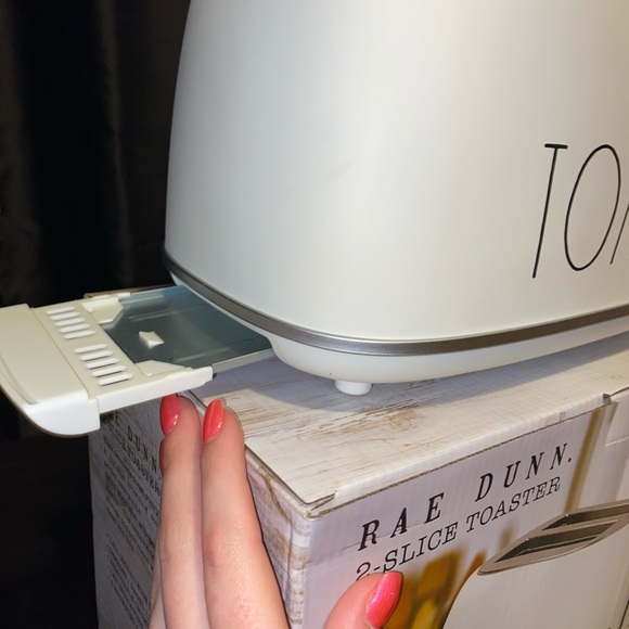 Rae Dunn toaster - Picture 5 of 5
